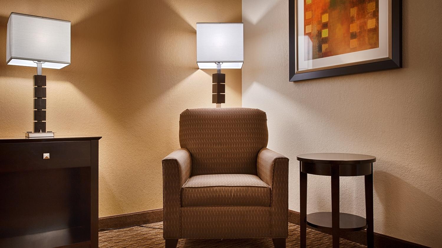 Best Western Plus Goldsboro Exterior photo